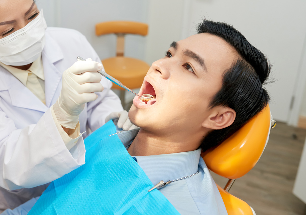 Benefits of Dental Bonding Sacramento: Drs. Kosta J. Adams and Kristen J. Adams of Sacramento welcome patients to their practice to learn about the benefits of services such as dental bonding