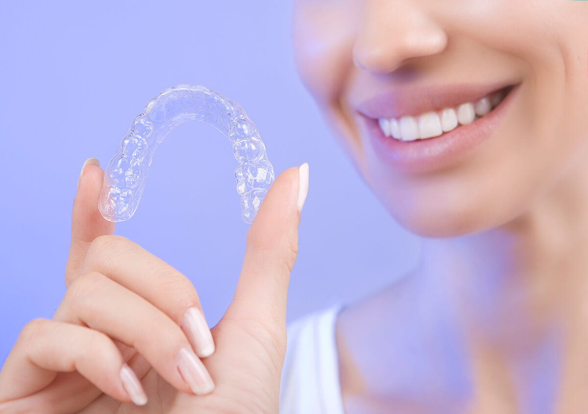 Straighten your teeth with Invisalign clear aligners in Sacramento